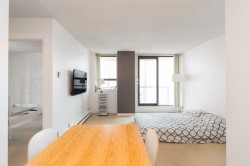 402-789 Drake Street  Vancouver, BC V6Z 2N7