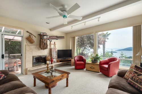 4729 Woodburn Road, West Vancouver, BC 
