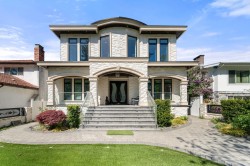3419 48th Avenue E Vancouver, BC V5S 1H6