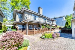 6-815 Tobruck Avenue  North Vancouver, BC V7P 1V9