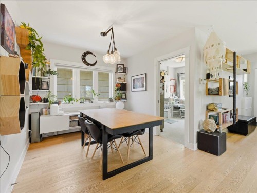 2607 5Th Avenue E, Vancouver, BC 