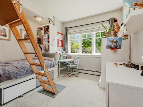 2607 5Th Avenue E, Vancouver, BC 