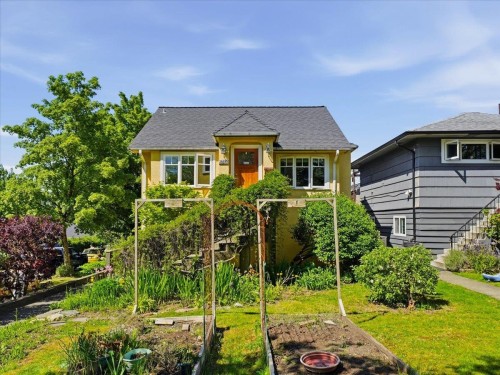 2607 5Th Avenue E, Vancouver, BC 