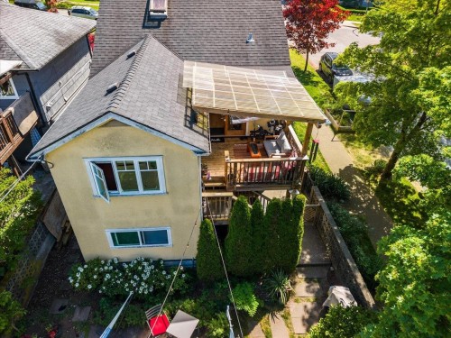 2607 5Th Avenue E, Vancouver, BC 