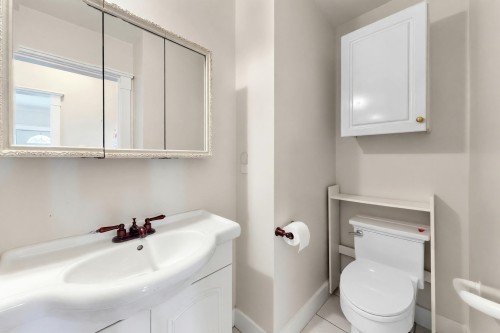 7320 Imperial Street, Burnaby, BC 