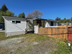 9-1413 Sunshine Coast Highway Gibsons, BC V0N 1V5