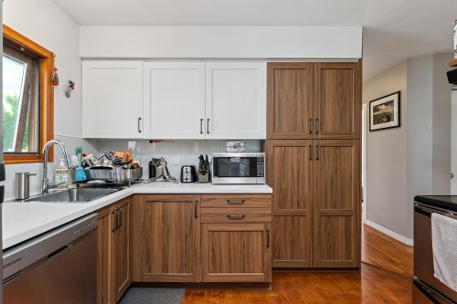 430 Kings Road W, North Vancouver, BC 