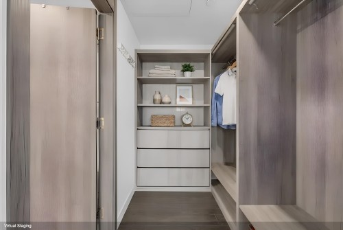 4508-4730 Lougheed Highway, Burnaby, BC - Indoor Photo Showing Other Room