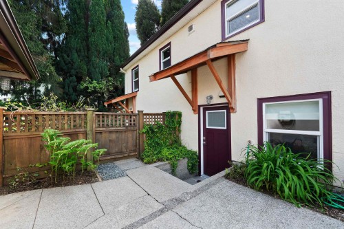 38 Slocan Street N, Vancouver, BC 
