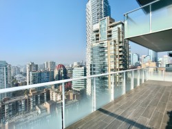 2504-1335 Howe Street  Vancouver, BC V6Z 0H1