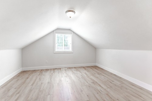 7535 Burgess Street, Burnaby, BC 