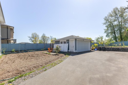 7535 Burgess Street, Burnaby, BC 