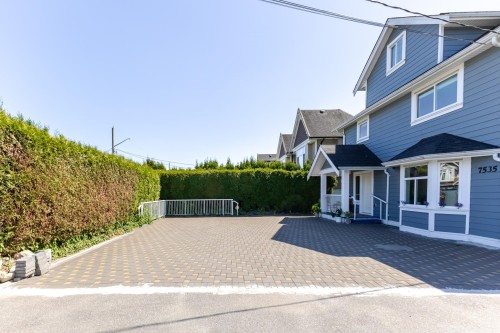 7535 Burgess Street, Burnaby, BC 