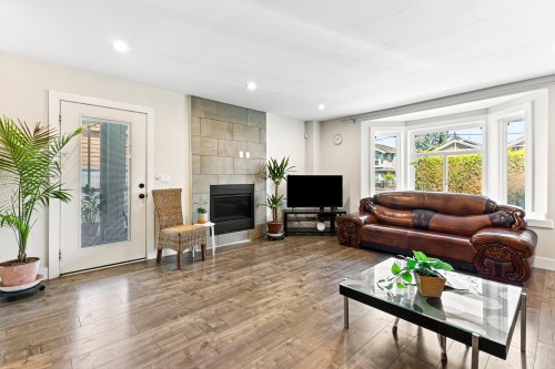 7535 Burgess Street, Burnaby, BC 