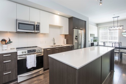 103-2428 Nile Gate  Port Coquitlam, BC V3B 0H6