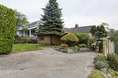 1092 Duchess Avenue, West Vancouver, BC 