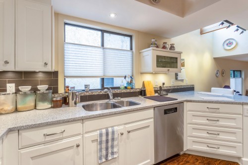 5639 White Pine Lane, North Vancouver, BC 