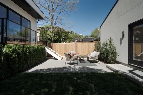 2258 Garden Drive, Vancouver, BC 