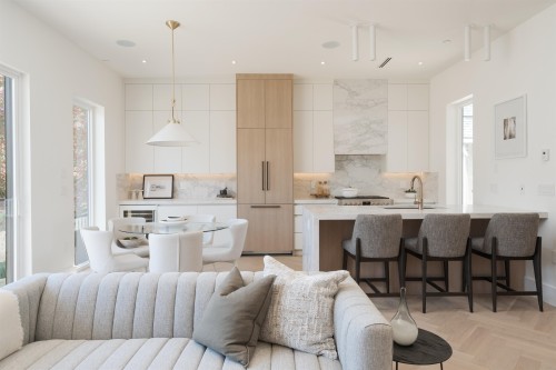 2258 Garden Drive, Vancouver, BC 