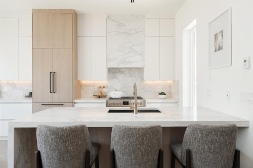 2258 Garden Drive, Vancouver, BC 