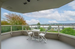 305-69 Jamieson Court New Westminster, BC V3L 5R3