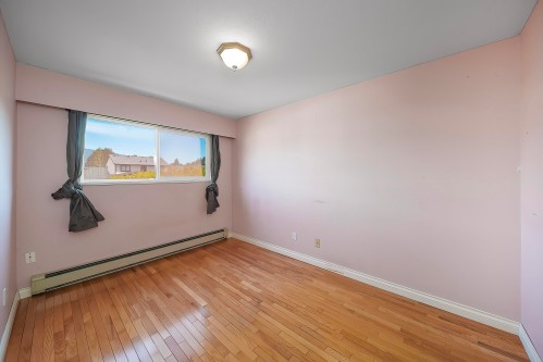 951 Everett Crescent, Burnaby, BC 