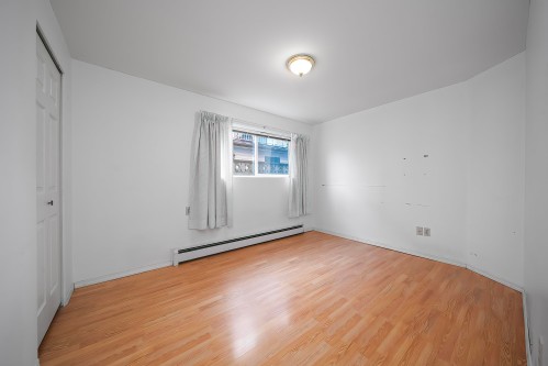 951 Everett Crescent, Burnaby, BC 