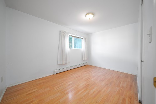 951 Everett Crescent, Burnaby, BC 