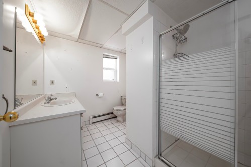 951 Everett Crescent, Burnaby, BC 