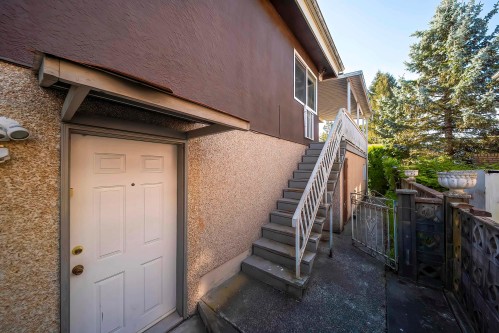 951 Everett Crescent, Burnaby, BC 