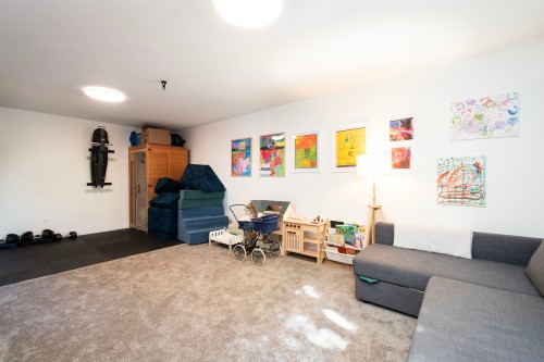 3385 Ontario Street, Vancouver, BC 