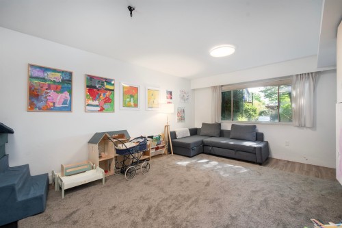 3385 Ontario Street, Vancouver, BC 