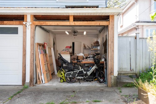 3385 Ontario Street, Vancouver, BC 