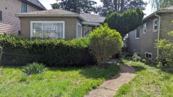 12 46th Avenue E Vancouver, BC V5W 1Z1