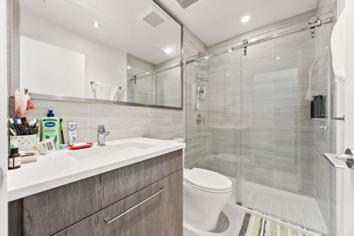2108-691 North Road, Coquitlam, BC 