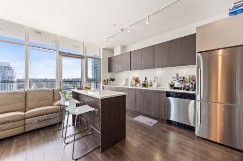 2108-691 North Road, Coquitlam, BC 