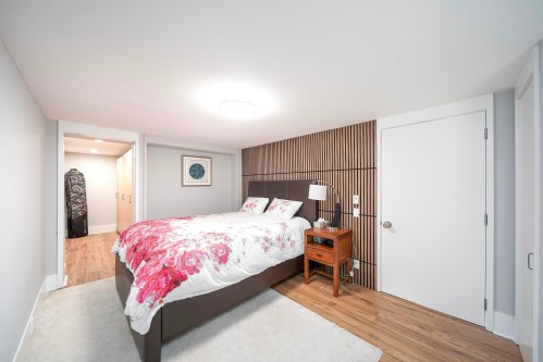 4096 Sunset Boulevard, North Vancouver, BC 