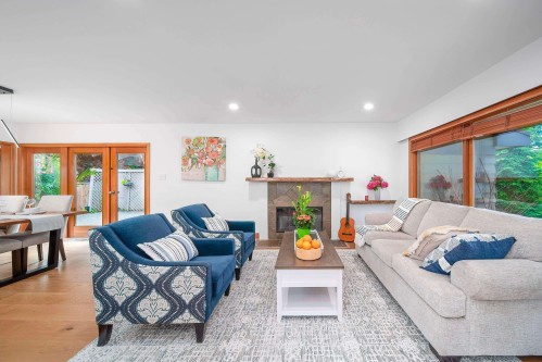 4096 Sunset Boulevard, North Vancouver, BC 