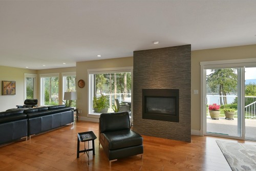 5481 Eureka Road, Halfmoon Bay, BC 