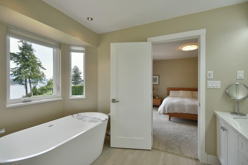 5481 Eureka Road, Halfmoon Bay, BC 