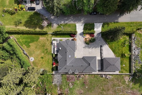 5481 Eureka Road, Halfmoon Bay, BC 