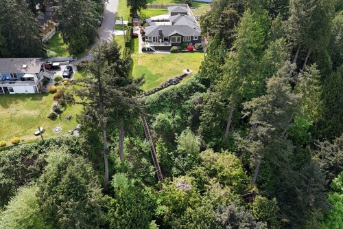 5481 Eureka Road, Halfmoon Bay, BC 