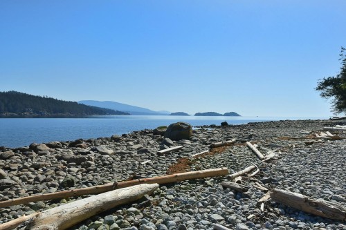 5481 Eureka Road, Halfmoon Bay, BC 