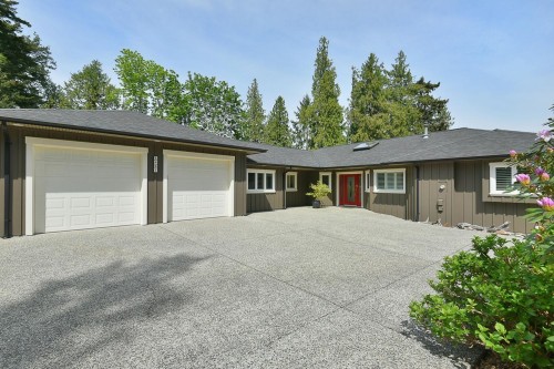 5481 Eureka Road, Halfmoon Bay, BC 