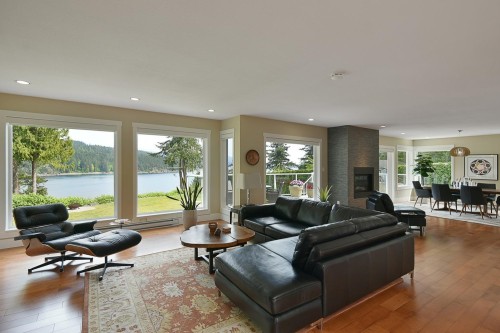 5481 Eureka Road, Halfmoon Bay, BC 
