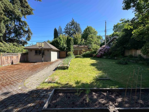 4678 3Rd Avenue W, Vancouver, BC 