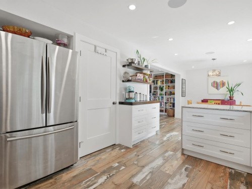 7514 12Th Avenue, Burnaby, BC 