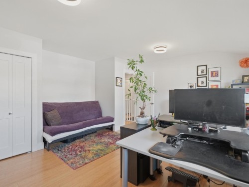 7514 12Th Avenue, Burnaby, BC 