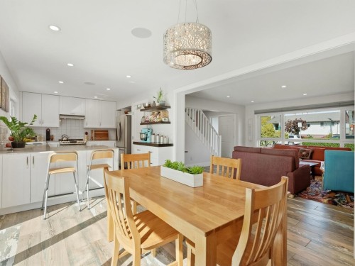 7514 12Th Avenue, Burnaby, BC 