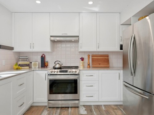 7514 12Th Avenue, Burnaby, BC 